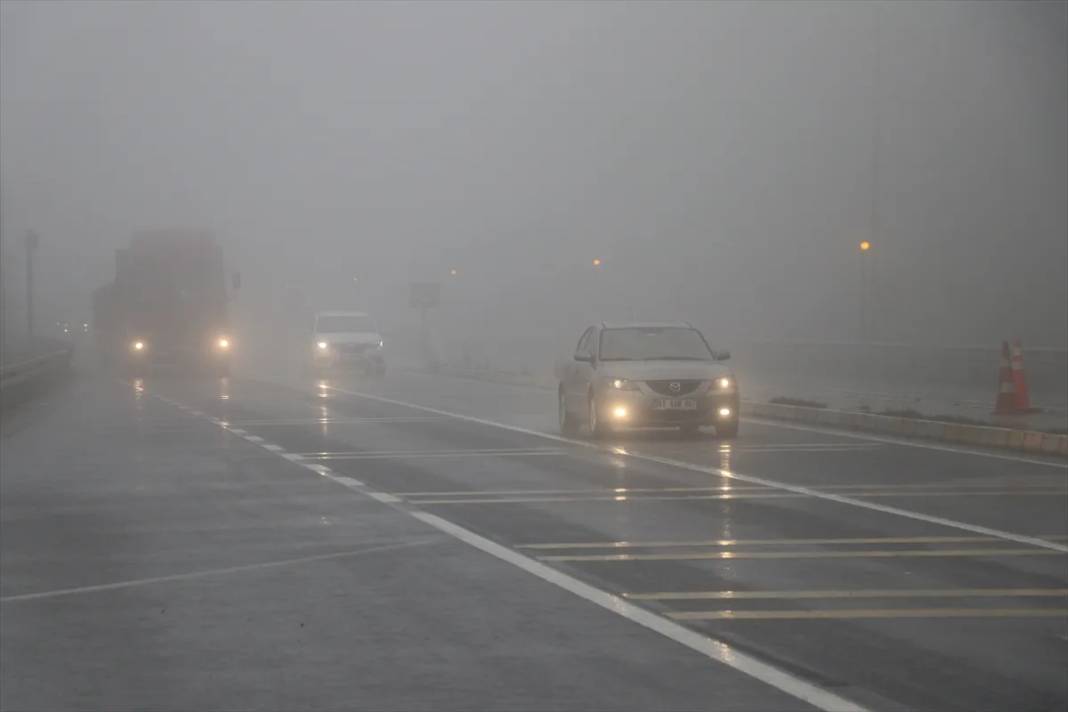 Meteoroloji il il uyardı: Kabus geri dönüyor, göz gözü görmeyecek (25 Eylül hava durumu) 6